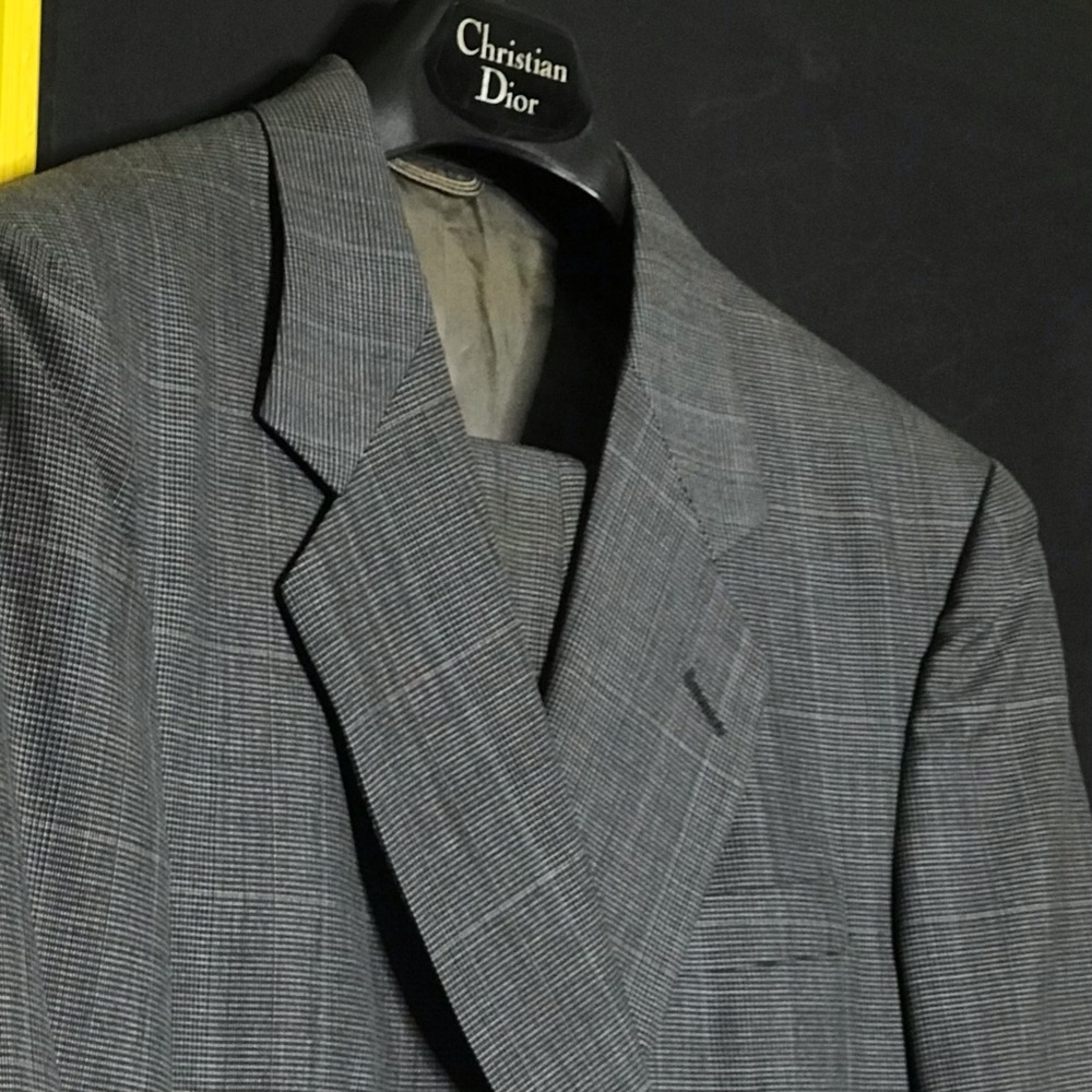 VINTAGE CHRISTIAN DIOR 2PC SUIT GREY CHECKERED 46R